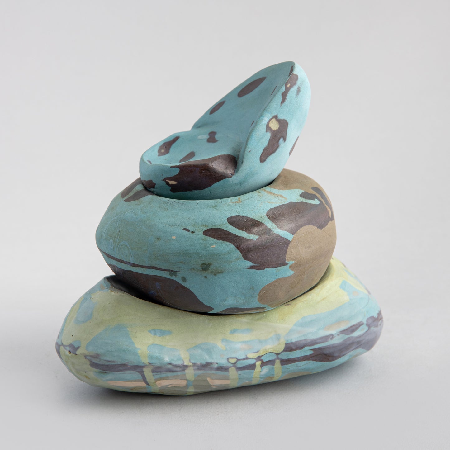 Rolled Stone Sculpture Geocromatik